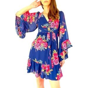 BETSEY JOHNSON Floral Bell Sleeve Dress, Size 2, Pit to Pit 16” New without Tag